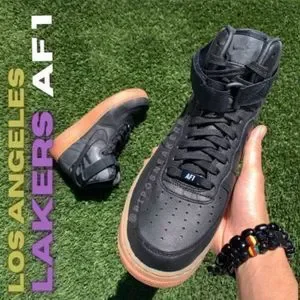 Nike | Shoes | Customized Nike Idlos Angeles Lakers Air  display picture 3